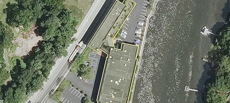 Waterfront Office Building in Westport