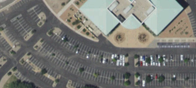 Office Building with Excellent Amenities