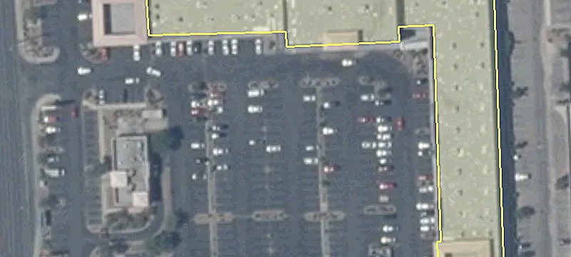 Busy Retail Center For Lease