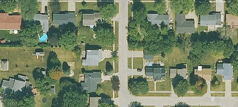 Commercial Land at Signalized Intersection