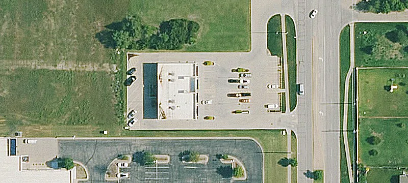 New Retail Development with Options
