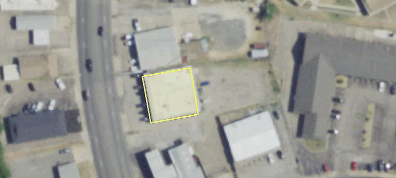 Retail Property in Strong Corridor