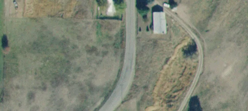 Riverfront Acreage with No Covenants