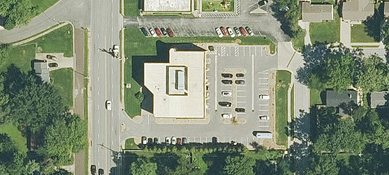 Modern Office Suites on Metcalf
