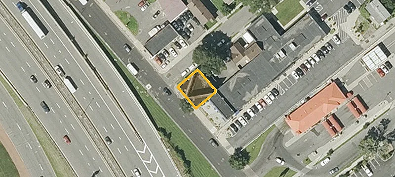 Versatile Commercial Property in Springfield