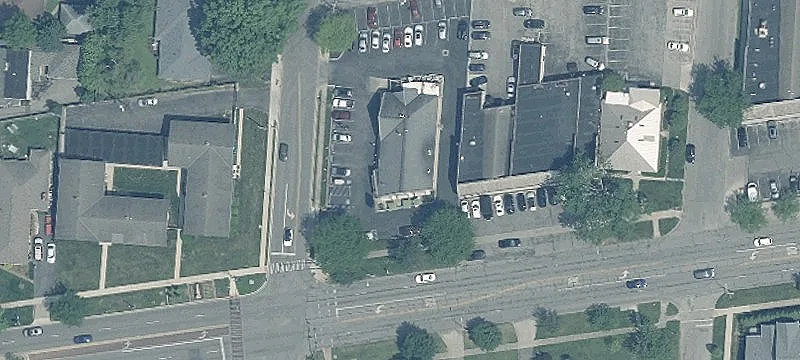Retail Space Available For Lease