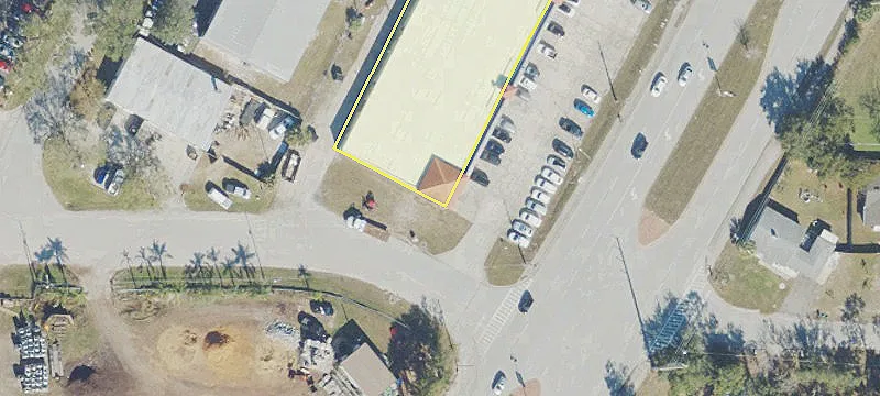 Commercial Property on Ronald Reagan