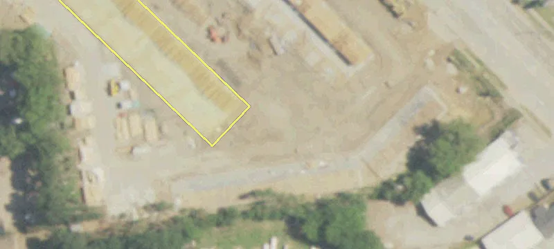 Flex Space with Secure Yard