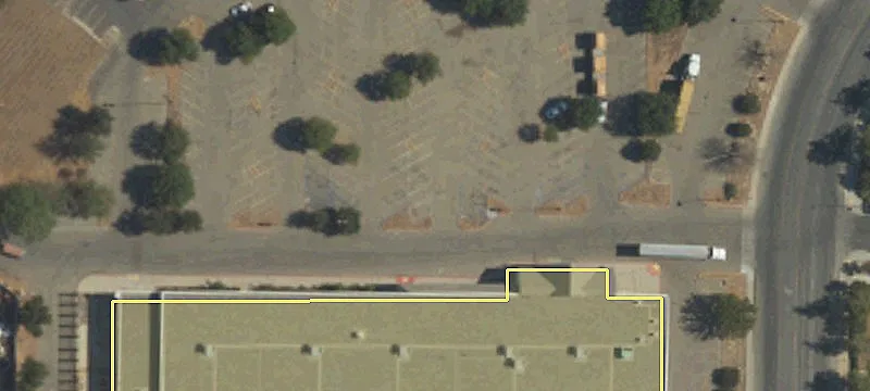 Retail Space in Coalinga, CA