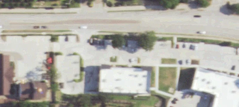 Retail Space Near Glade Parks