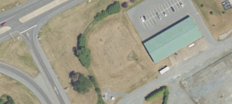 Industrial Building with Large Yard