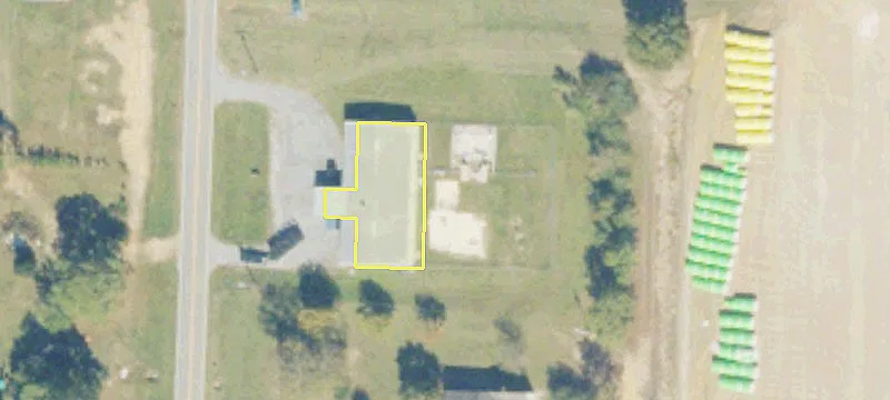 Spacious Commercial Space For Sale
