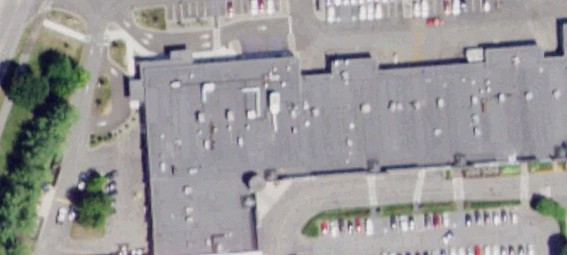 Retail/Restaurant Space For Lease