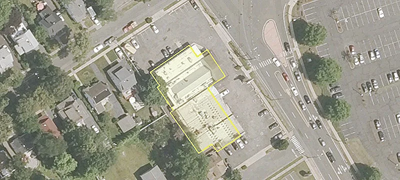 High-Visibility Retail Center in New Haven