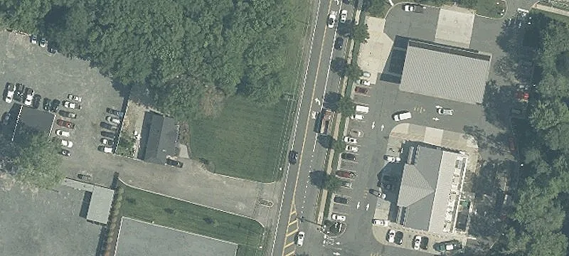 Commercial Space in Old Bridge