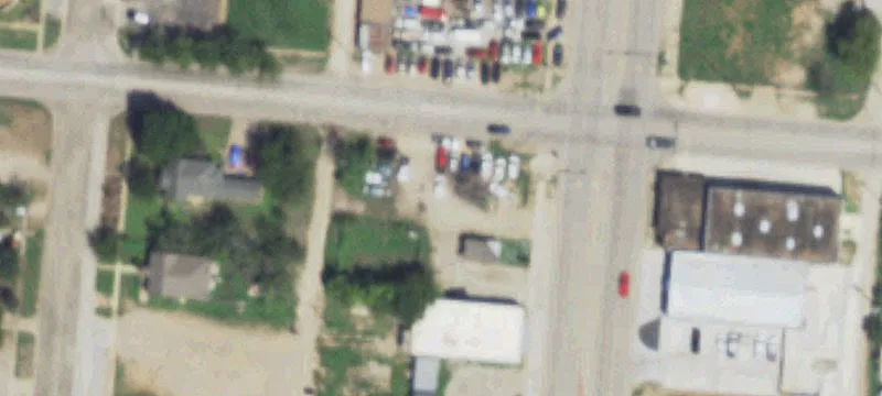 Corner Lot Near Downtown