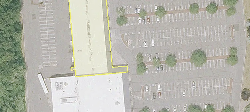 Retail Space Available For Rent