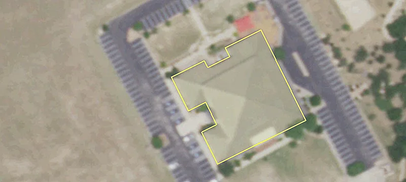 5.35 Acres at 1604