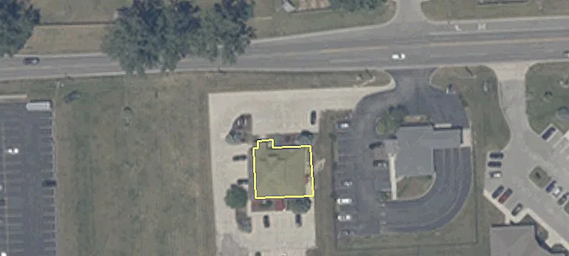 Commercial Lot Near Maplecrest Rd