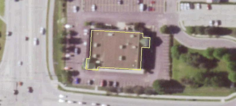 Retail Space in Waukesha