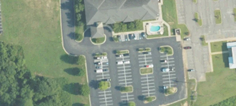 Freestanding Restaurant with Pick-Up Window