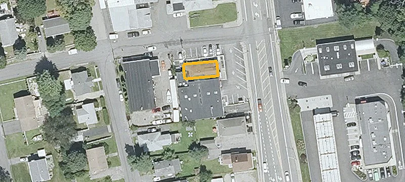 Mixed-Use Commercial Building on Route 1