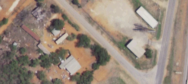 28 Acres Near Dilley Airport