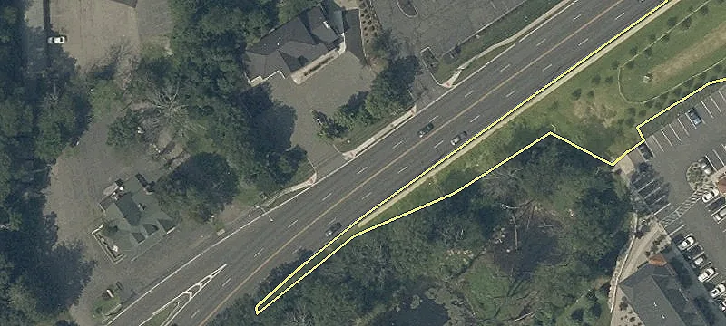 High Visibility Commercial Space