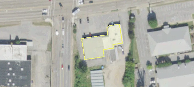 End Cap Retail/Office Space