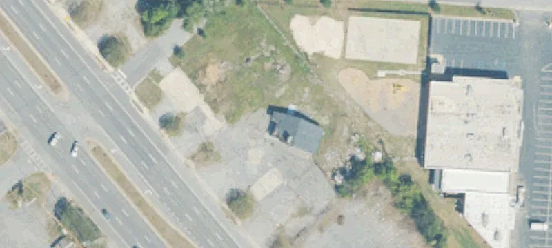 Commercial Land on Victory Drive