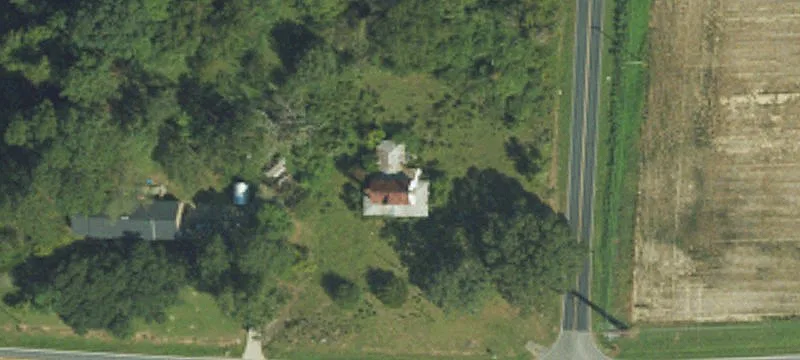 23.6 Acres with Metal Building