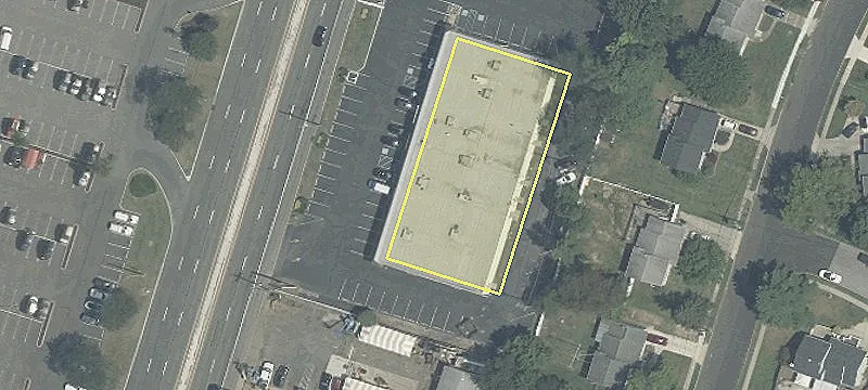 Retail Space Available For Rent
