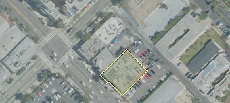 Retail Space Near Third Promenade