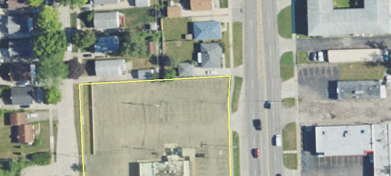 Warren Road Frontage Land Opportunity