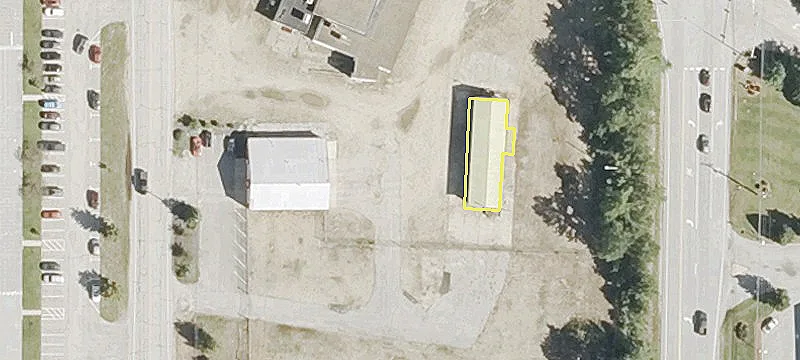 Industrial Buildings on 4 Acres