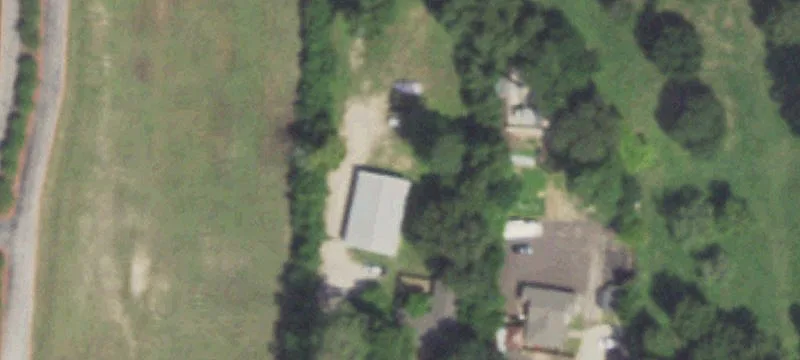 Unrestricted Land on Sawdust Road