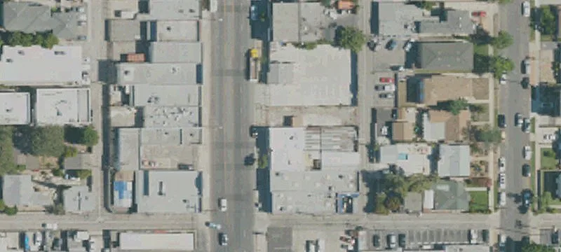 Commercial Lot with Small Building