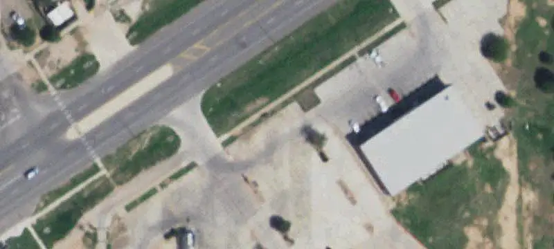 Parkway Drive Commercial Space Available
