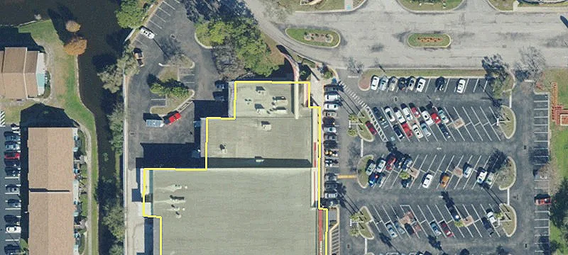 St. Petersburg Retail Space Available