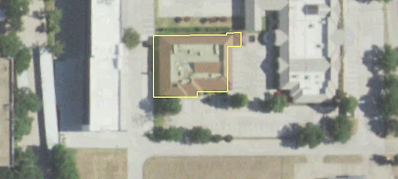 Office Building For Sale/Lease