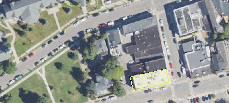 Harbor Springs Commercial Property For Sale