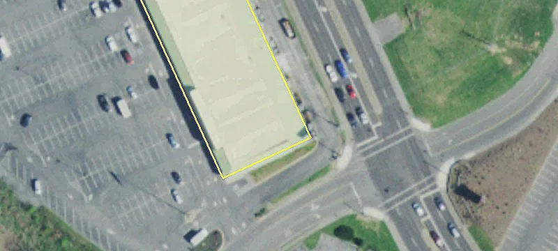 Retail Space in Prime Location