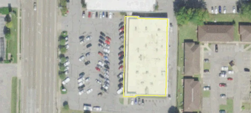 High Traffic Retail Center Space