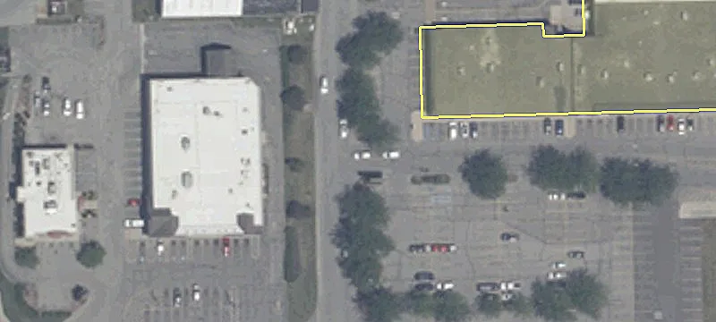 Commercial Space in Clover Center