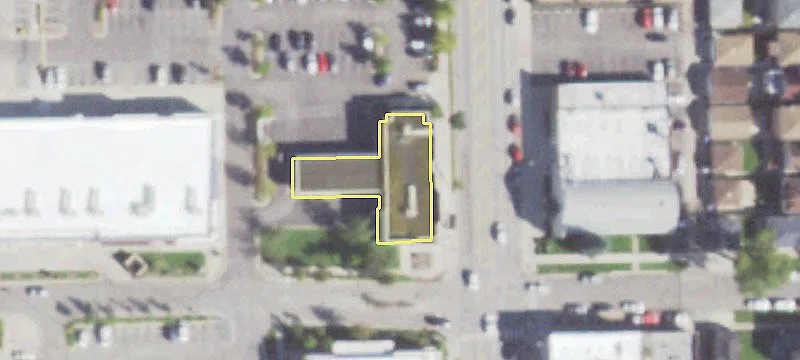 Dominant Shopping Center Retail Space
