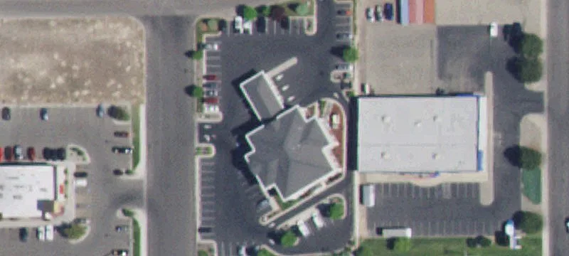 Retail Pad Site on Pole Line