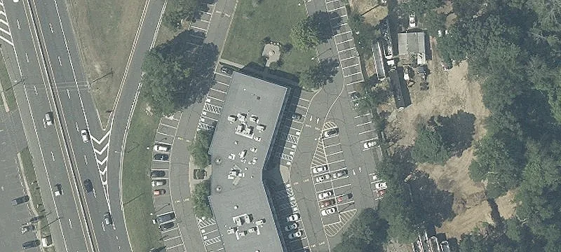 Howell Office Building For Rent