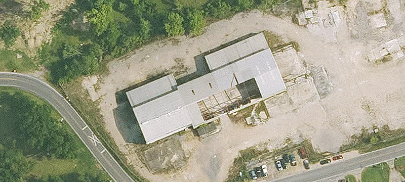 Industrial Building with Laydown Yard