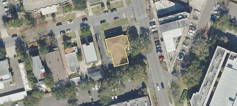 Riverside Drive-Thru Outparcel Opportunity
