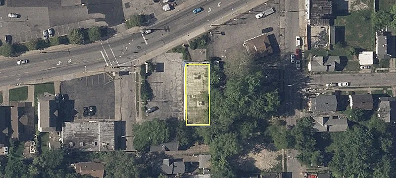Freestanding Building on Hard Corner